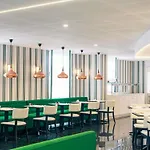 美居加迪纳斯德艾碧亚酒店 酒店