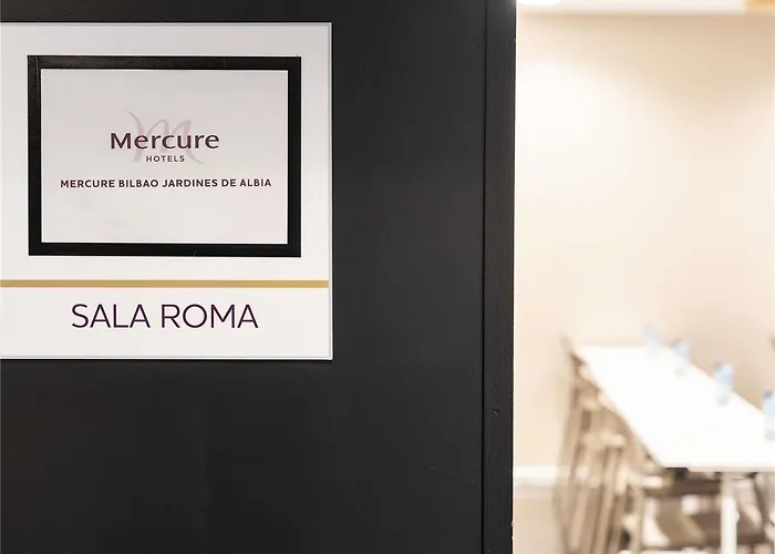 Hotel Mercure Jardines De Albia 4*