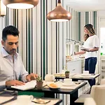 Mercure Jardines De Albia בילבאו