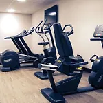 Mercure Jardines De Albia מלון 4*