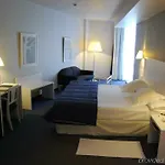 Mercure Jardines De Albia מלון 4*