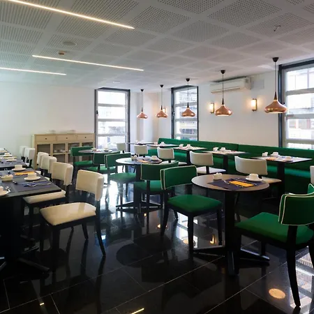 美居加迪纳斯德艾碧亚酒店