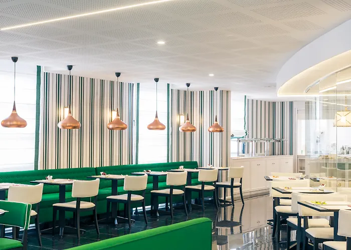 Mercure Jardines De Albia 4* Бильбао