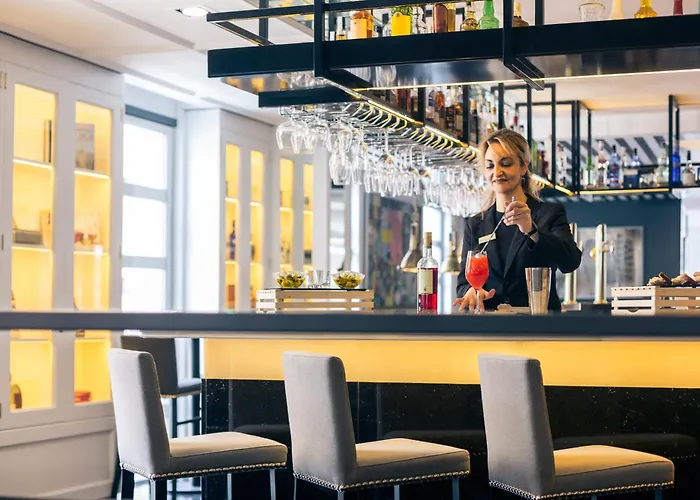 Mercure Jardines De Albia Hotel