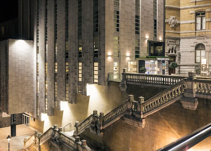 Отель Mercure Jardines De Albia