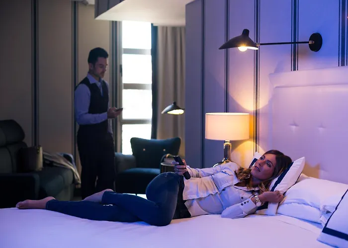 Mercure Jardines De Albia Отель Бильбао