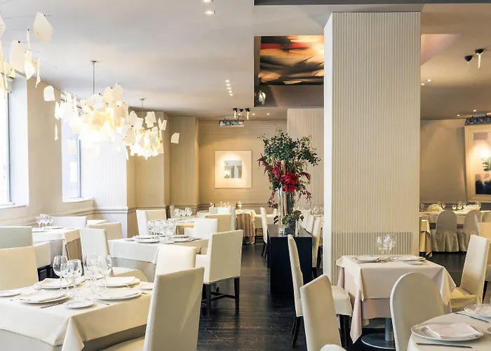 Mercure Jardines De Albia Отель 4*