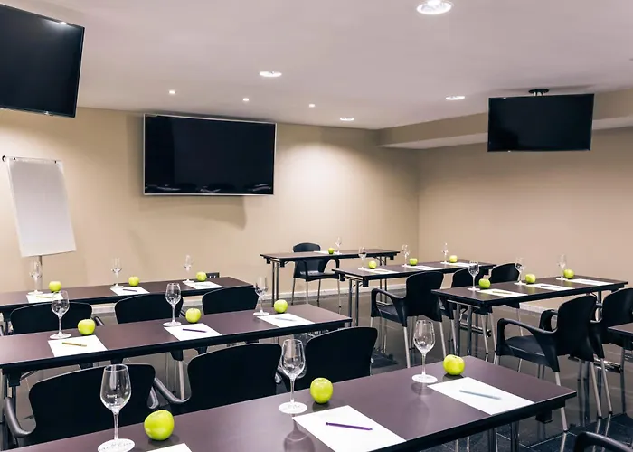 Отель Mercure Jardines De Albia Бильбао