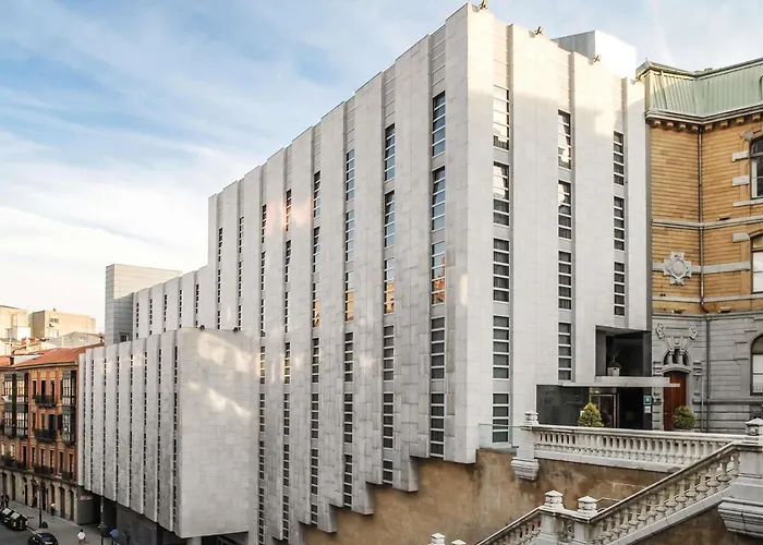 Mercure Jardines De Albia 4* Бильбао