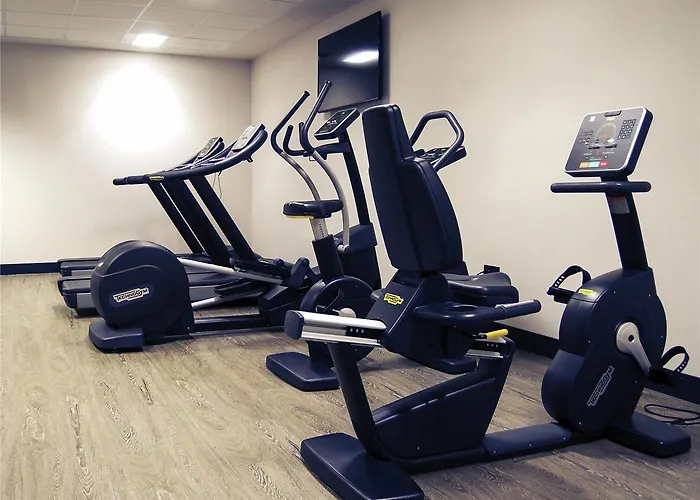 Отель Mercure Jardines De Albia 4*