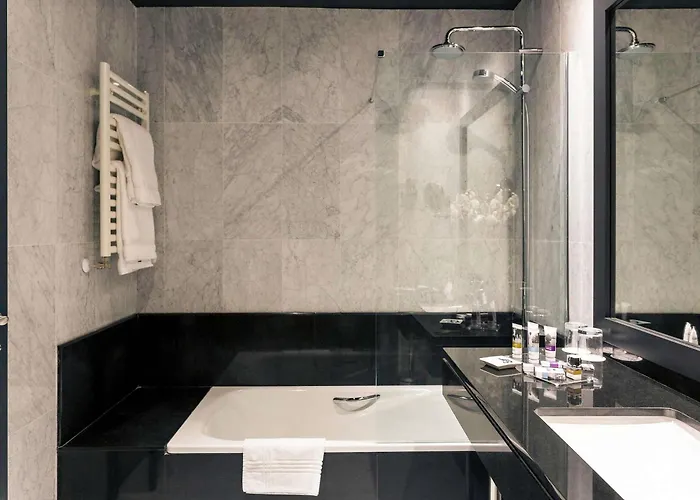 Mercure Jardines De Albia 4* Бильбао