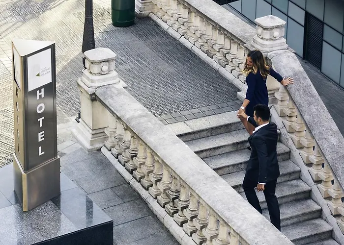 Отель Mercure Jardines De Albia 4*