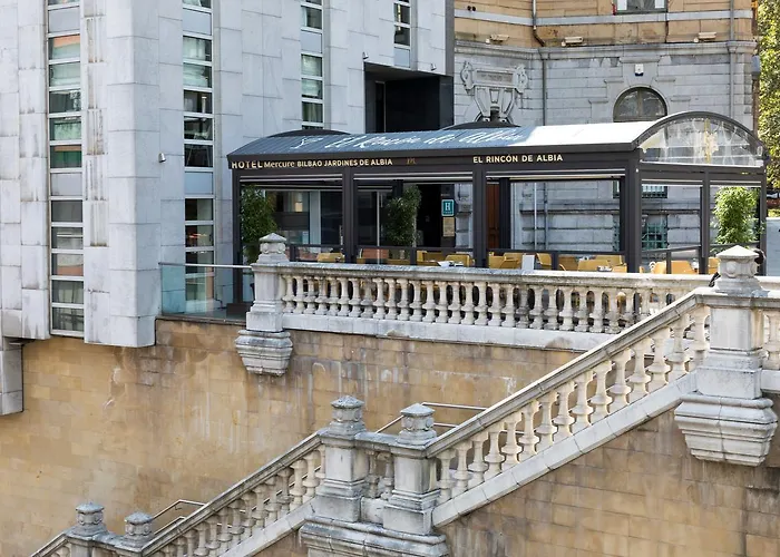 Отель Mercure Jardines De Albia 4*