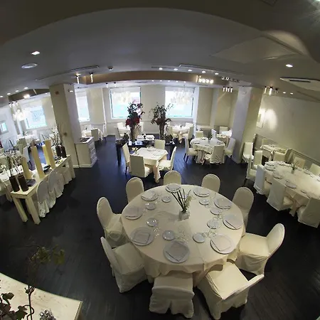 Mercure Jardines De Albia