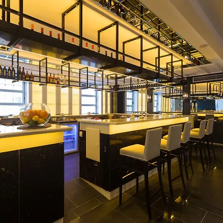 Hotel Mercure Jardines De Albia Bilbao